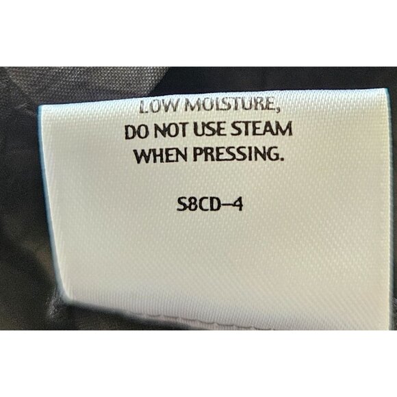 Eileen Fisher SZ L 100% Silk Crinkle Look Blouse Button Front Side Slit Designer - Picture 7 of 7